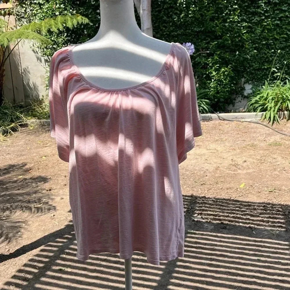 Lilla P Blush Pink Blouse Flowy 100% Cotton elbow length sleeve Size L - Picture 5 of 8